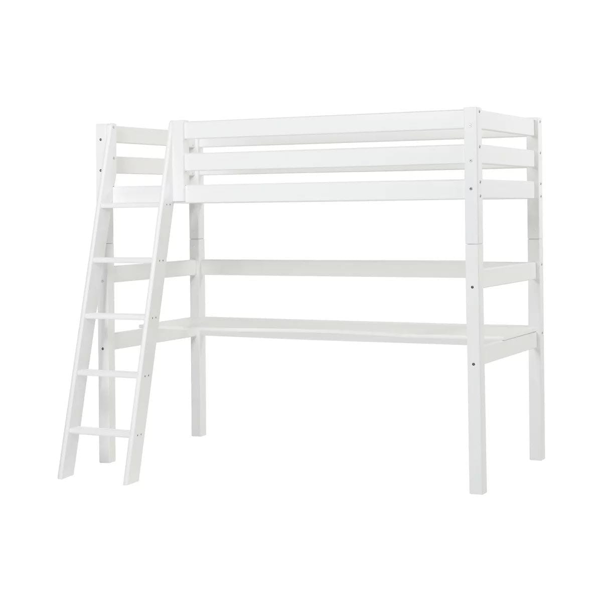 hoppekids_eco_luxe_hoogslaper_met_hekje_bureau_en_schuine_ladder_2.jpg