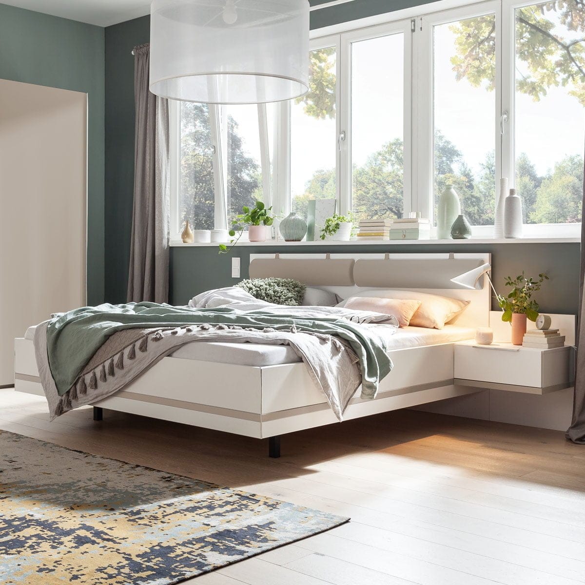 Concept Me Nolte wit lichtgrijs bed