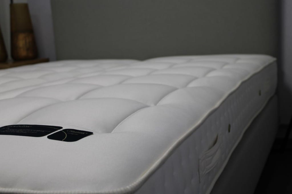 Pullman boxspring showmodel