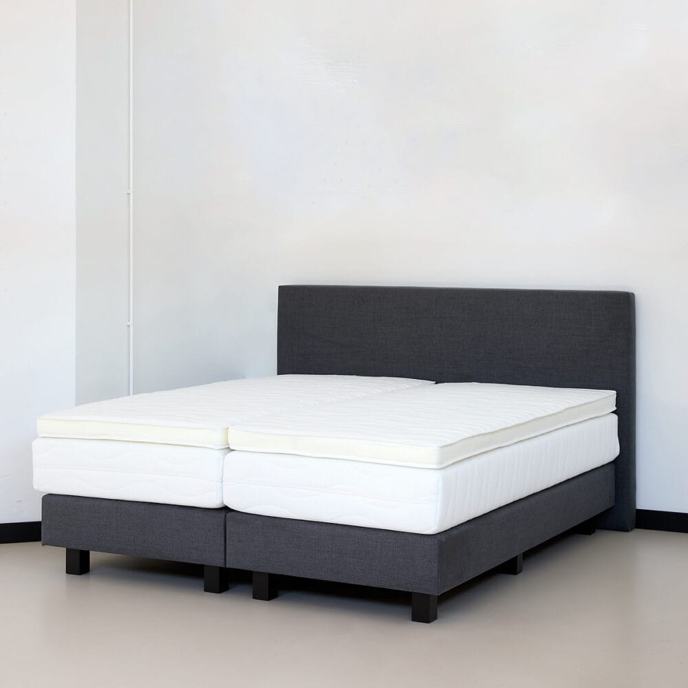 HBeds 4⭐ hotel collectie met hoofdbord, witte matrassen en toppers