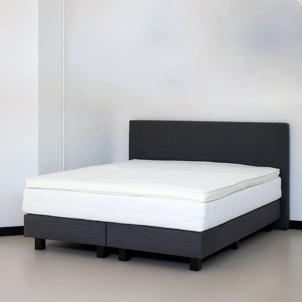 HBeds 4⭐ hotel collectie met hoofdbord, wit 2pp matras en topper