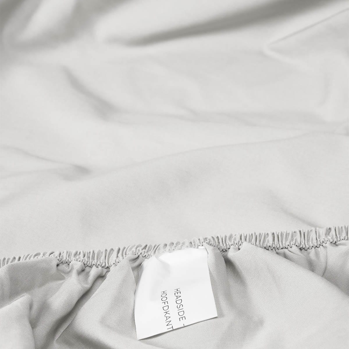 _0006_Premium_Percale_Fitted_sheet_Silver_400979_103_194_LR_D1_P
