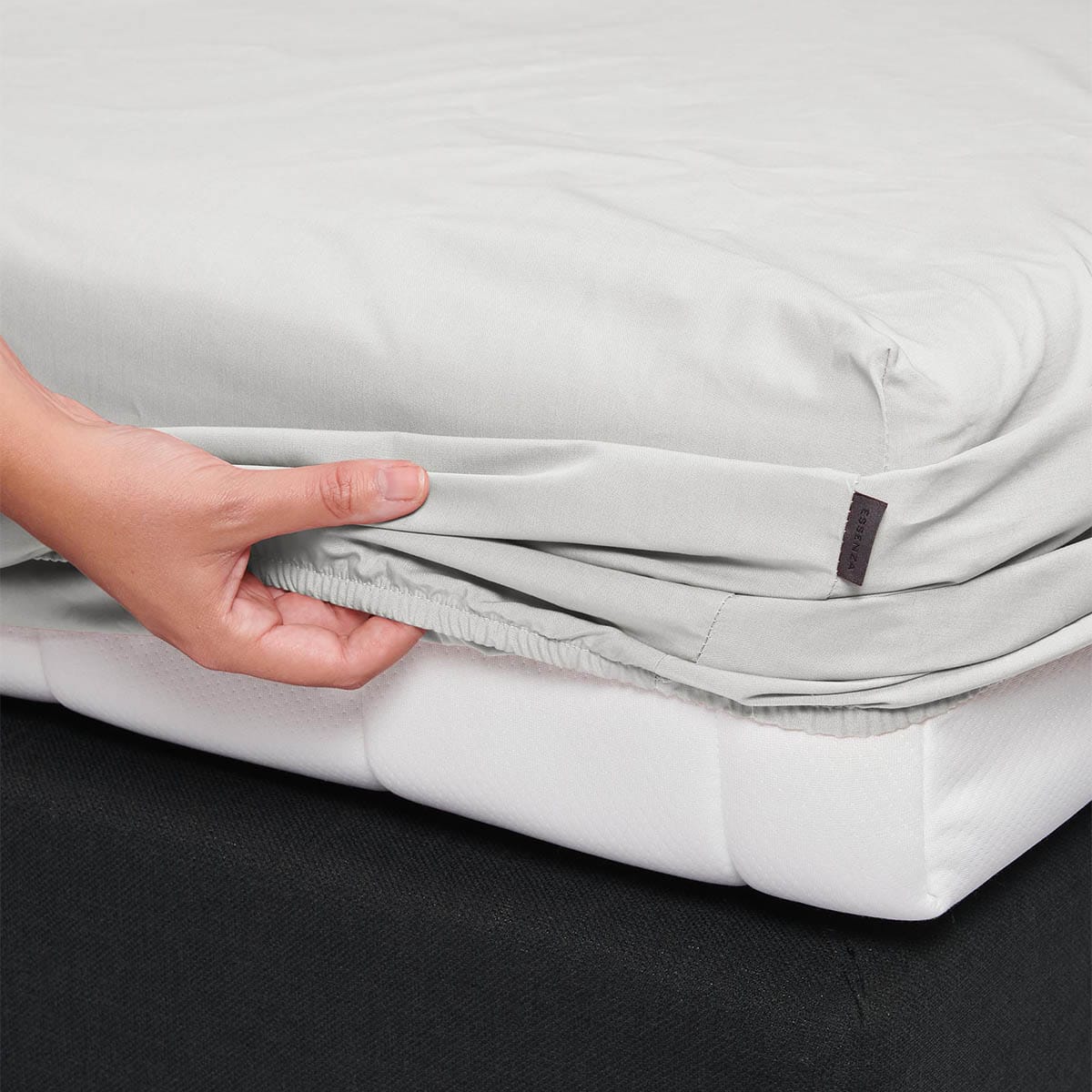 _0007_Premium_Percale_Fitted_sheet_Silver_400979_103_194_LR_S1_P